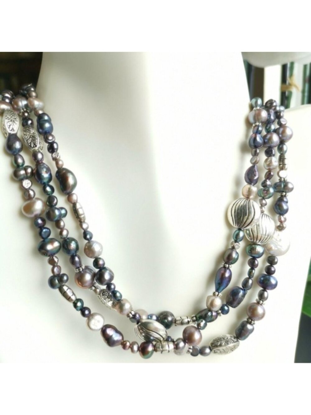 Peacock Grey freshwater pearl necklace 🆕